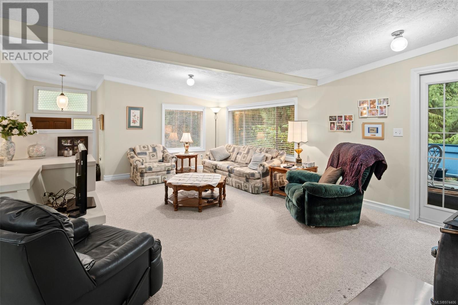 791 Gwendolynn Dr, Langford real estate listing 974406