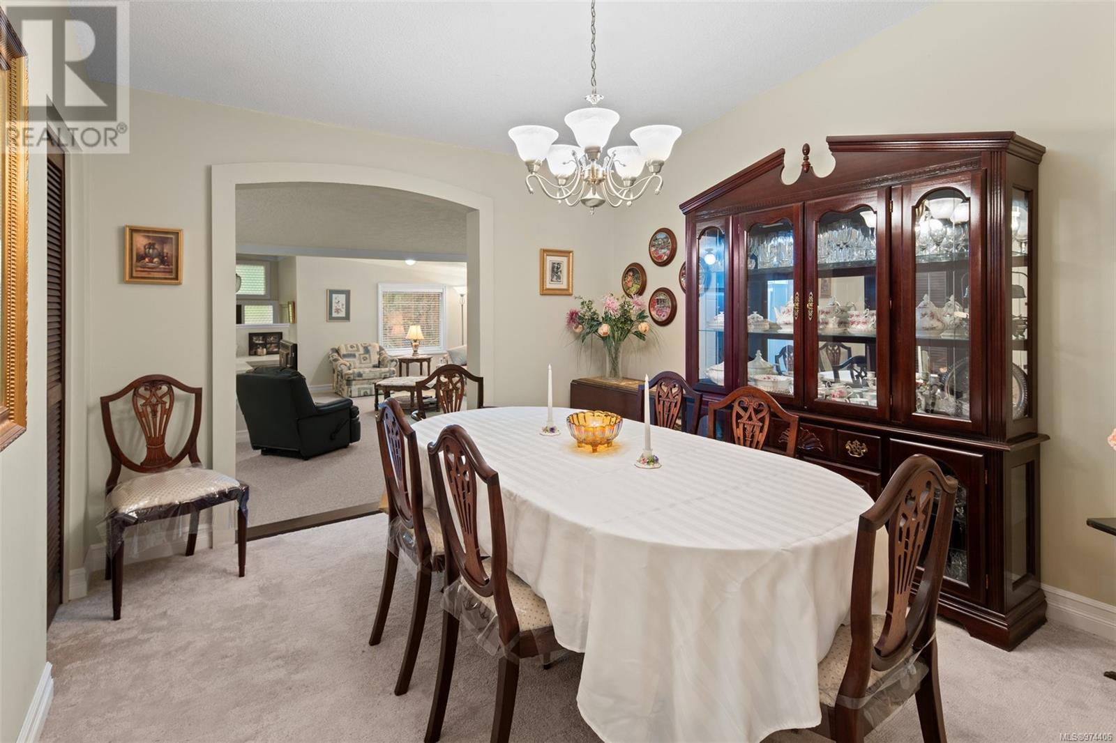 791 Gwendolynn Dr, Langford real estate listing 974406