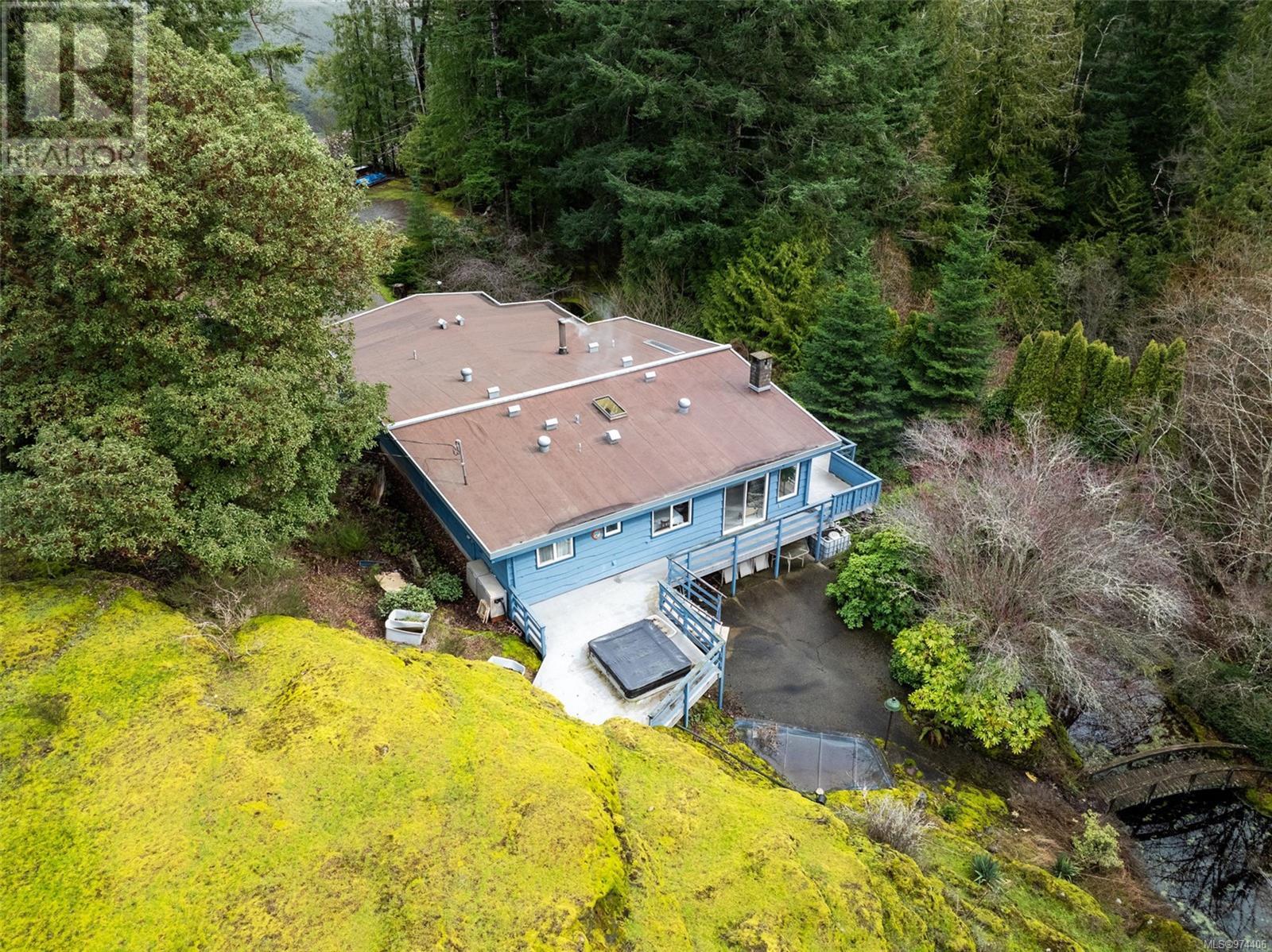 791 Gwendolynn Dr, Langford real estate listing 974406