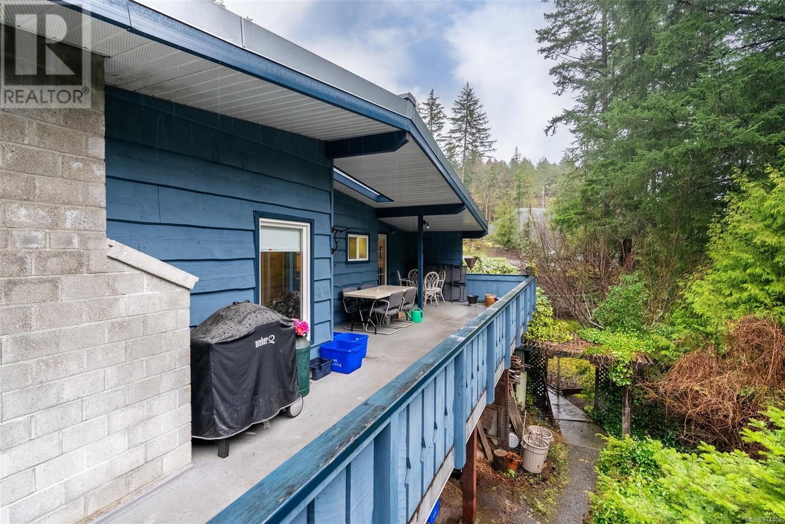 791 Gwendolynn Dr, Langford real estate listing 974406
