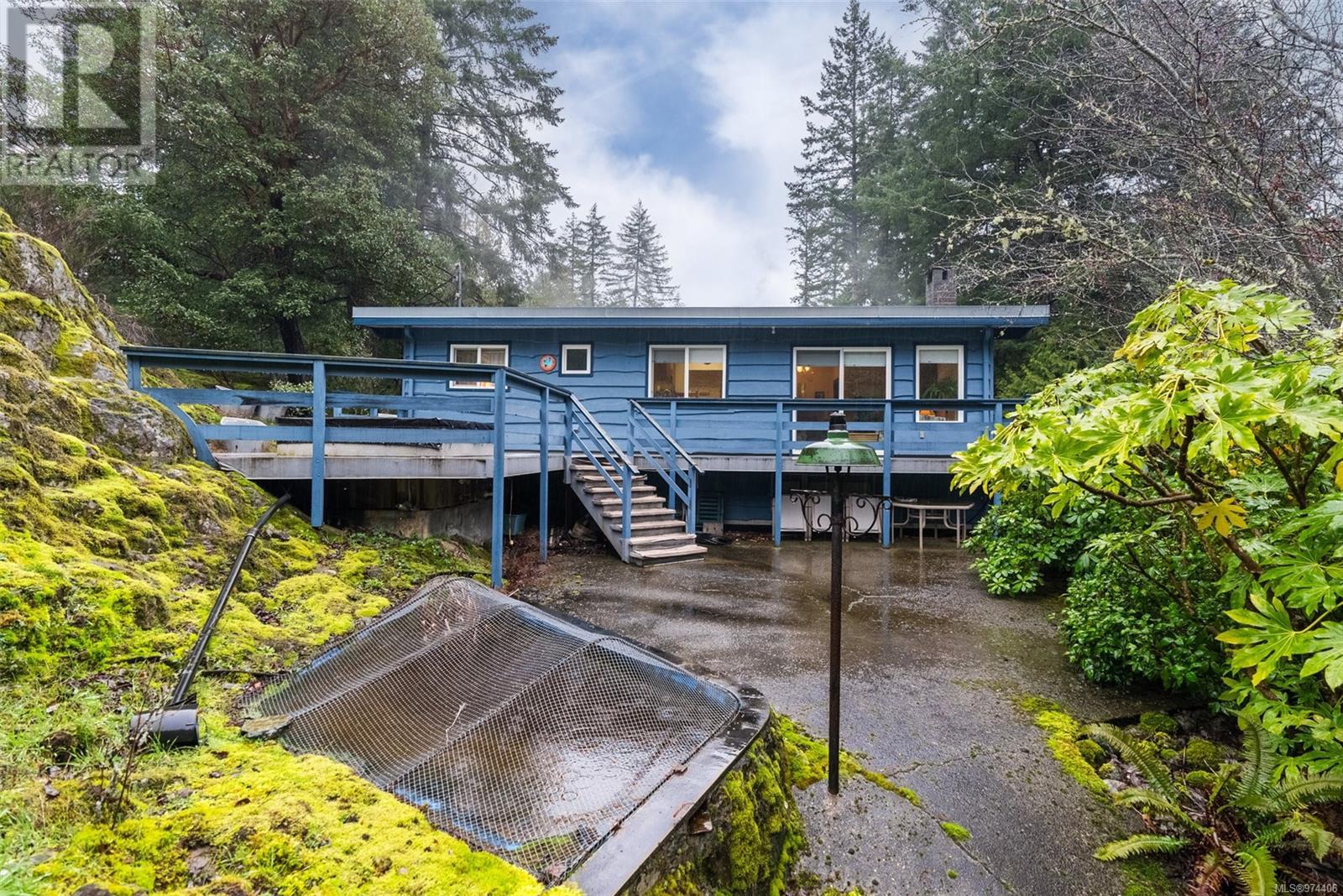 791 Gwendolynn Dr, Langford real estate listing 974406
