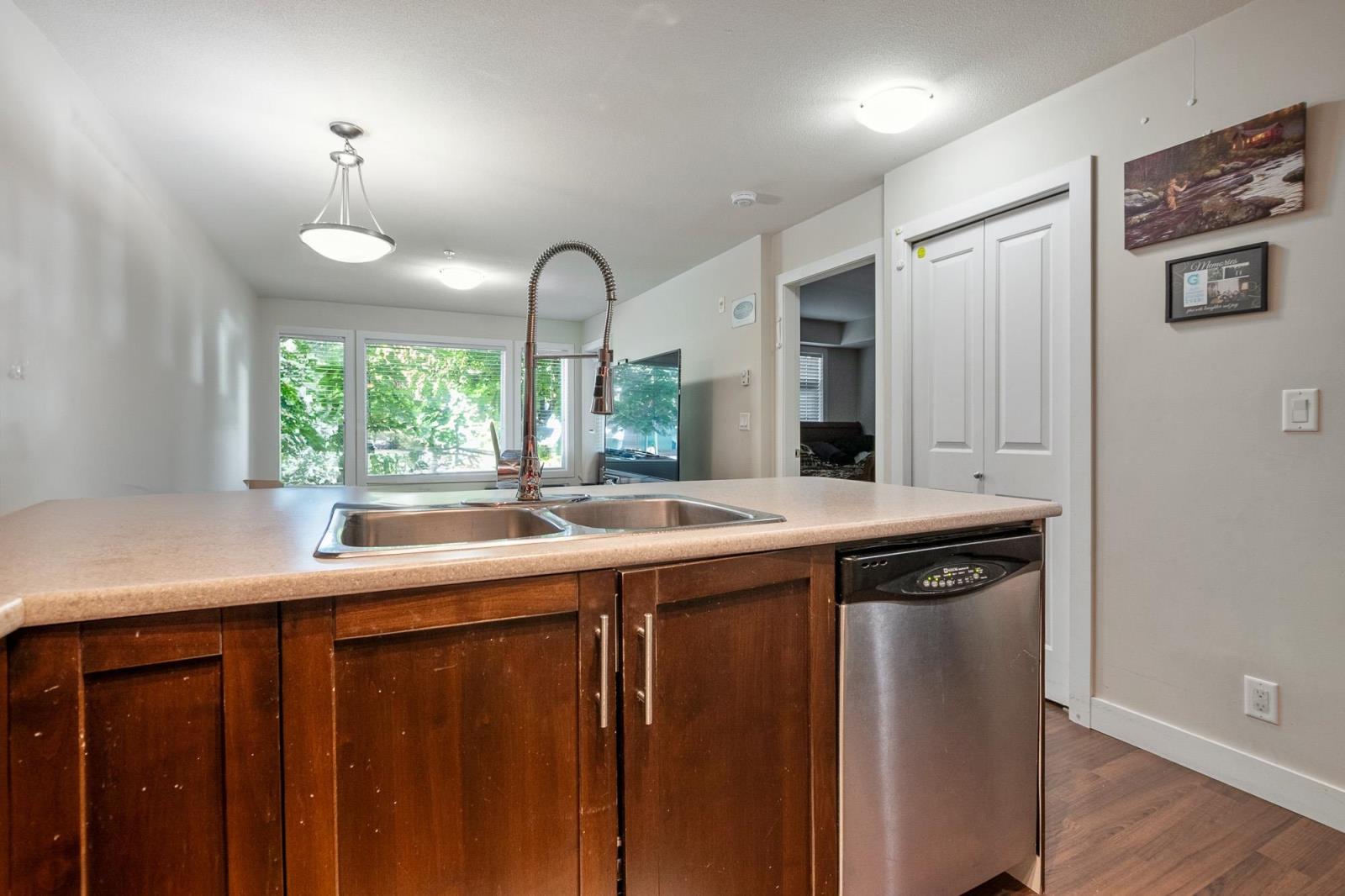 109 46150 BOLE AVENUE, Chilliwack Proper East, Chilliwack real estate listing R2922030
