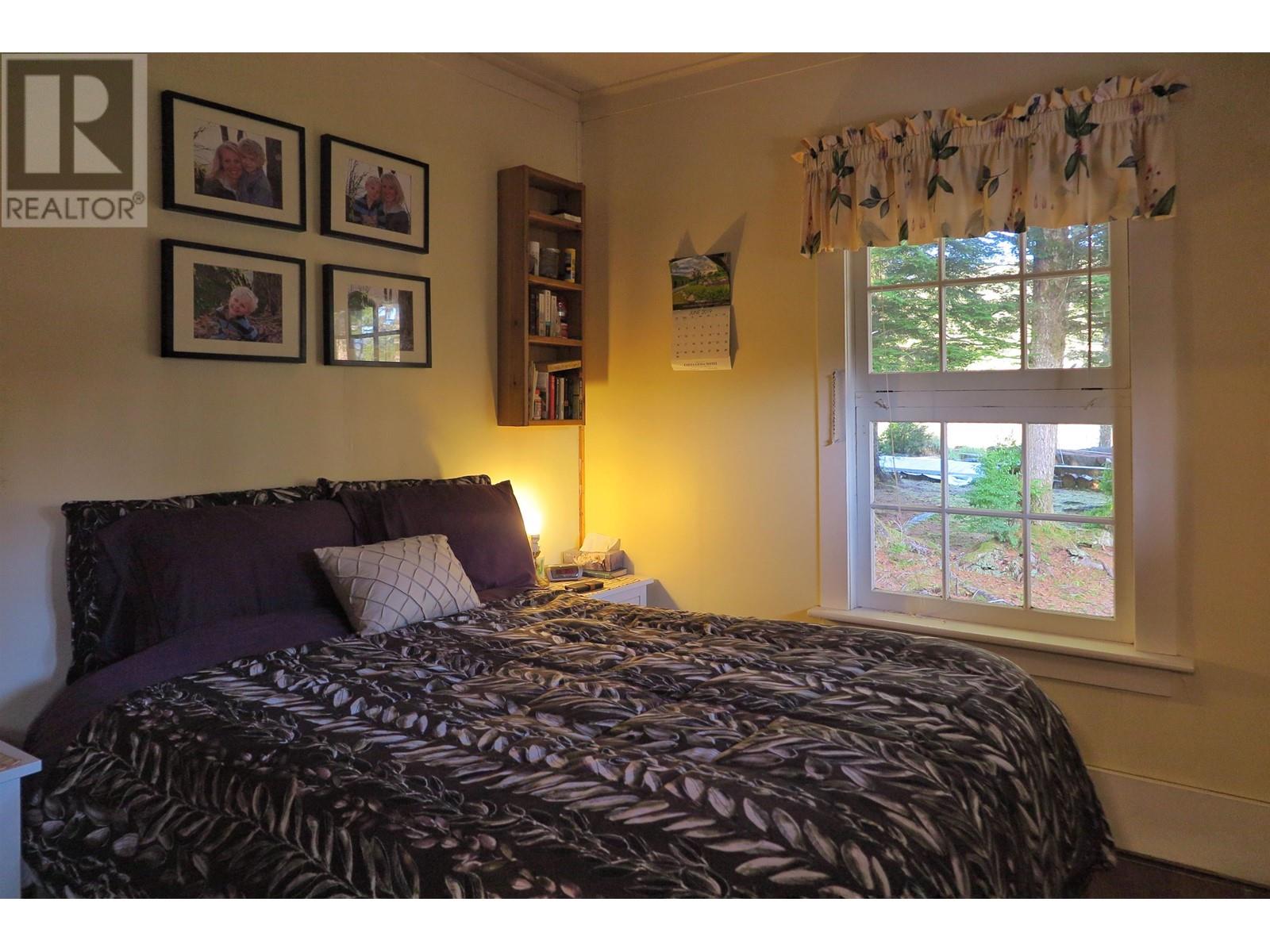 LOT C OSLAND, BC ISLAND - 17