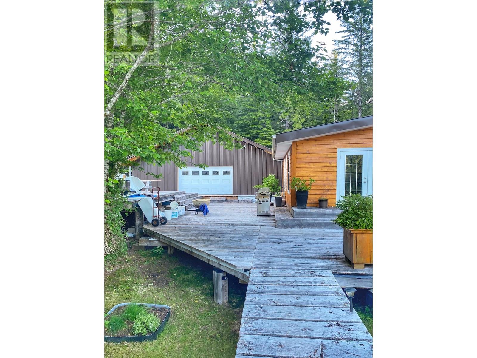 LOT C OSLAND, BC ISLAND - 23