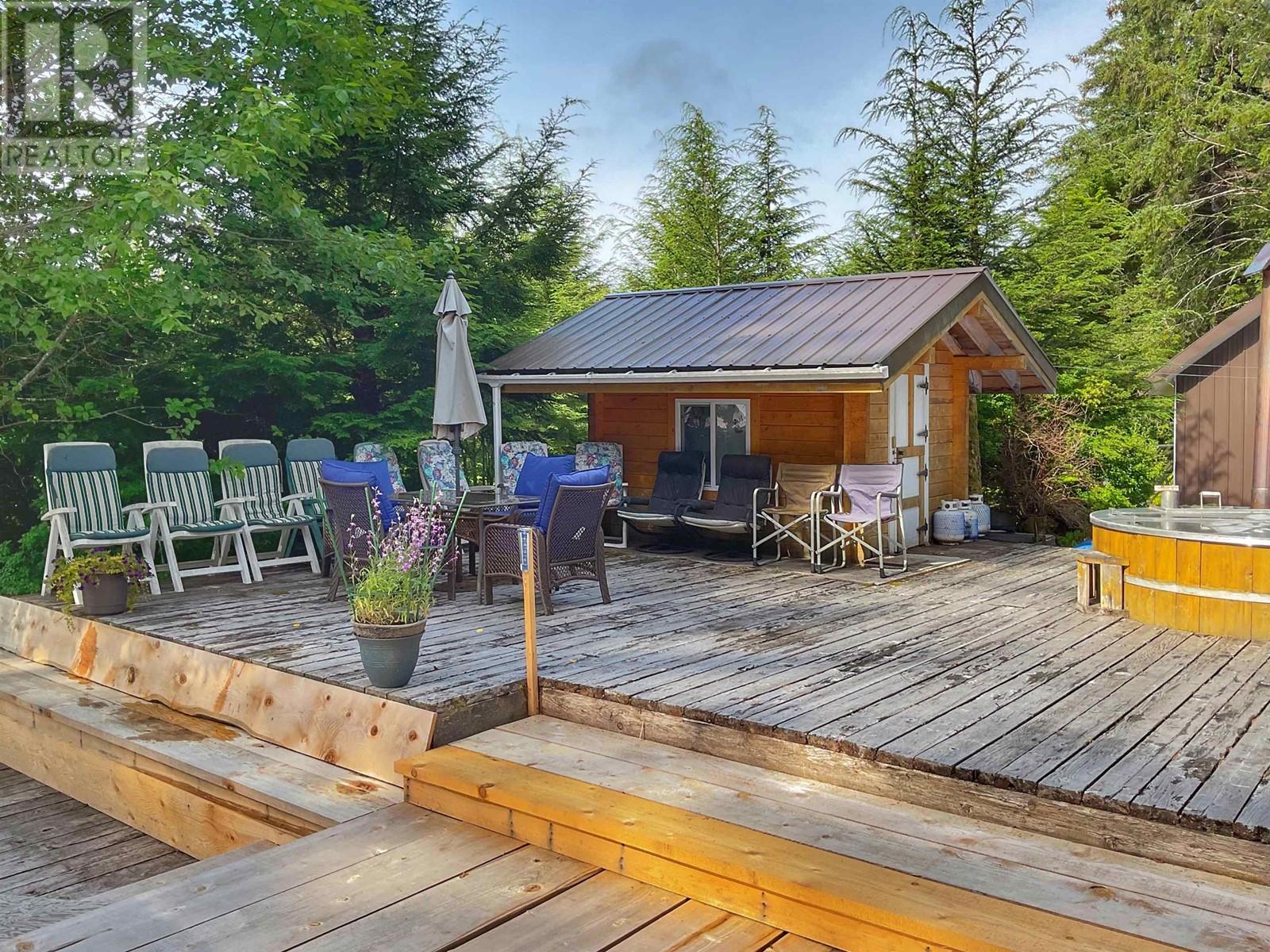 LOT C OSLAND, BC ISLAND - 24
