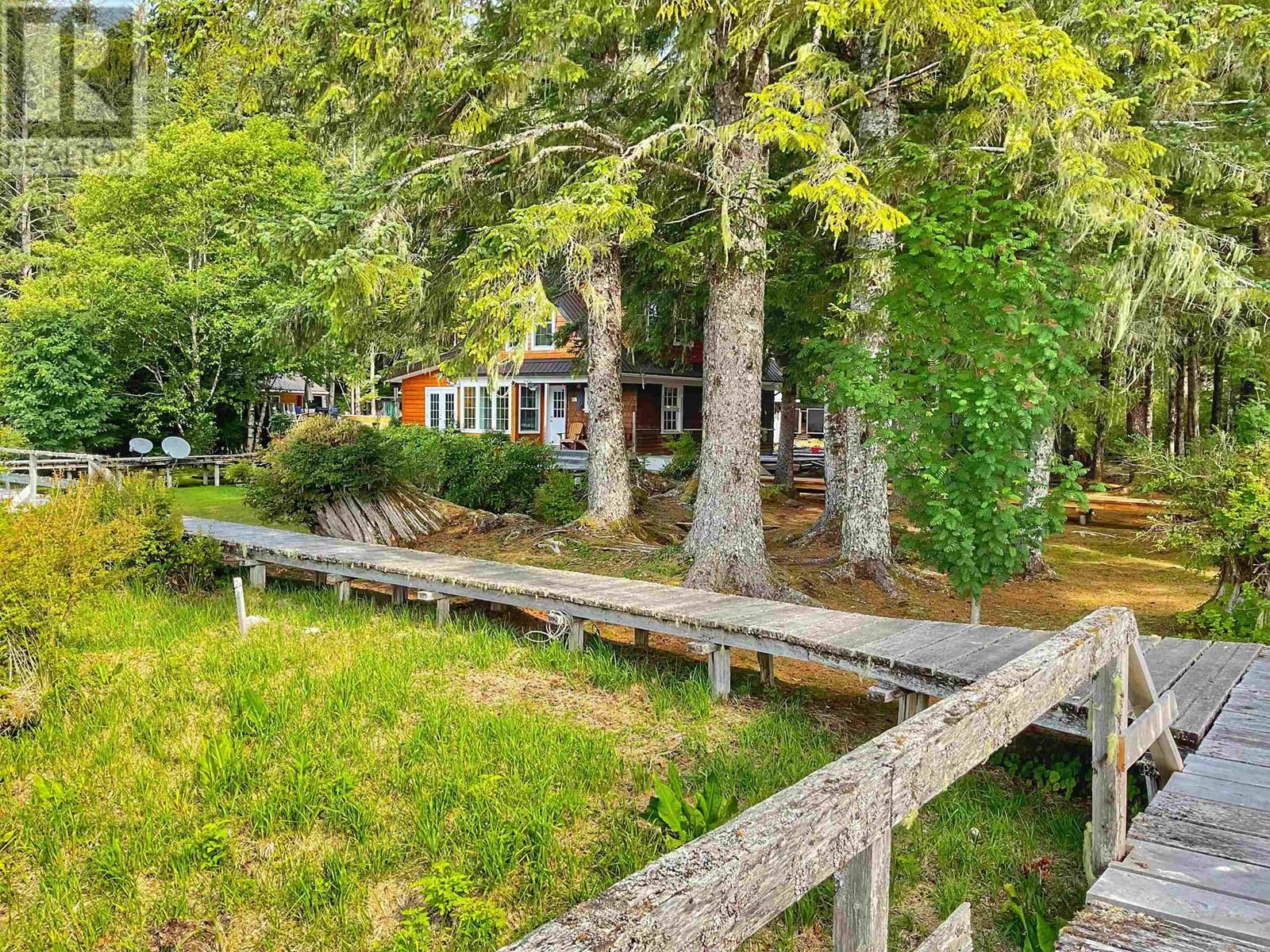 LOT C OSLAND, BC ISLAND - 34