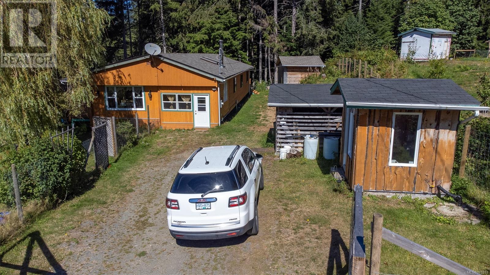 Photo 28 of 600 Ryans Rd, Sayward BC