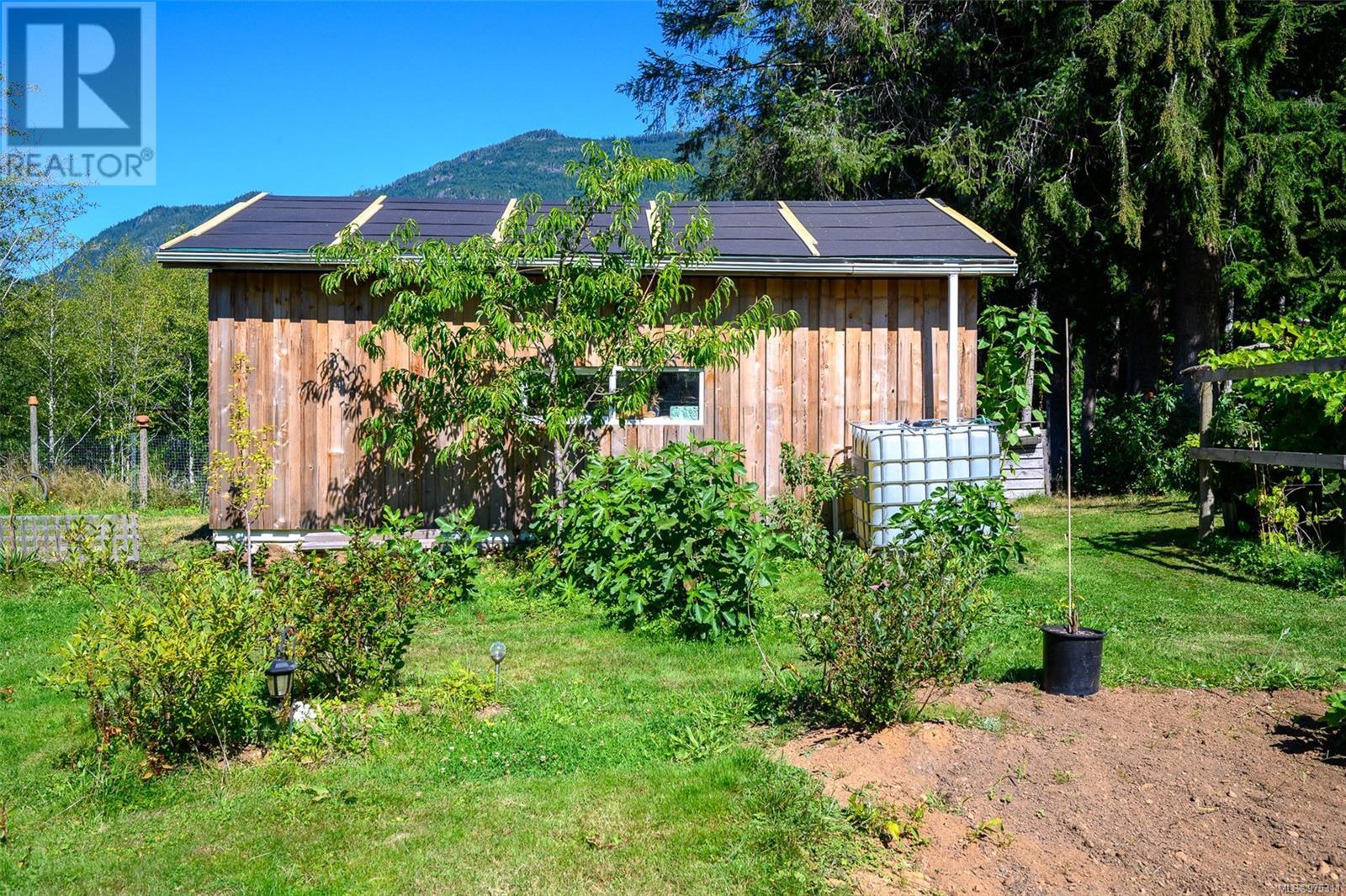 Photo 7 of 600 Ryans Rd, Sayward BC