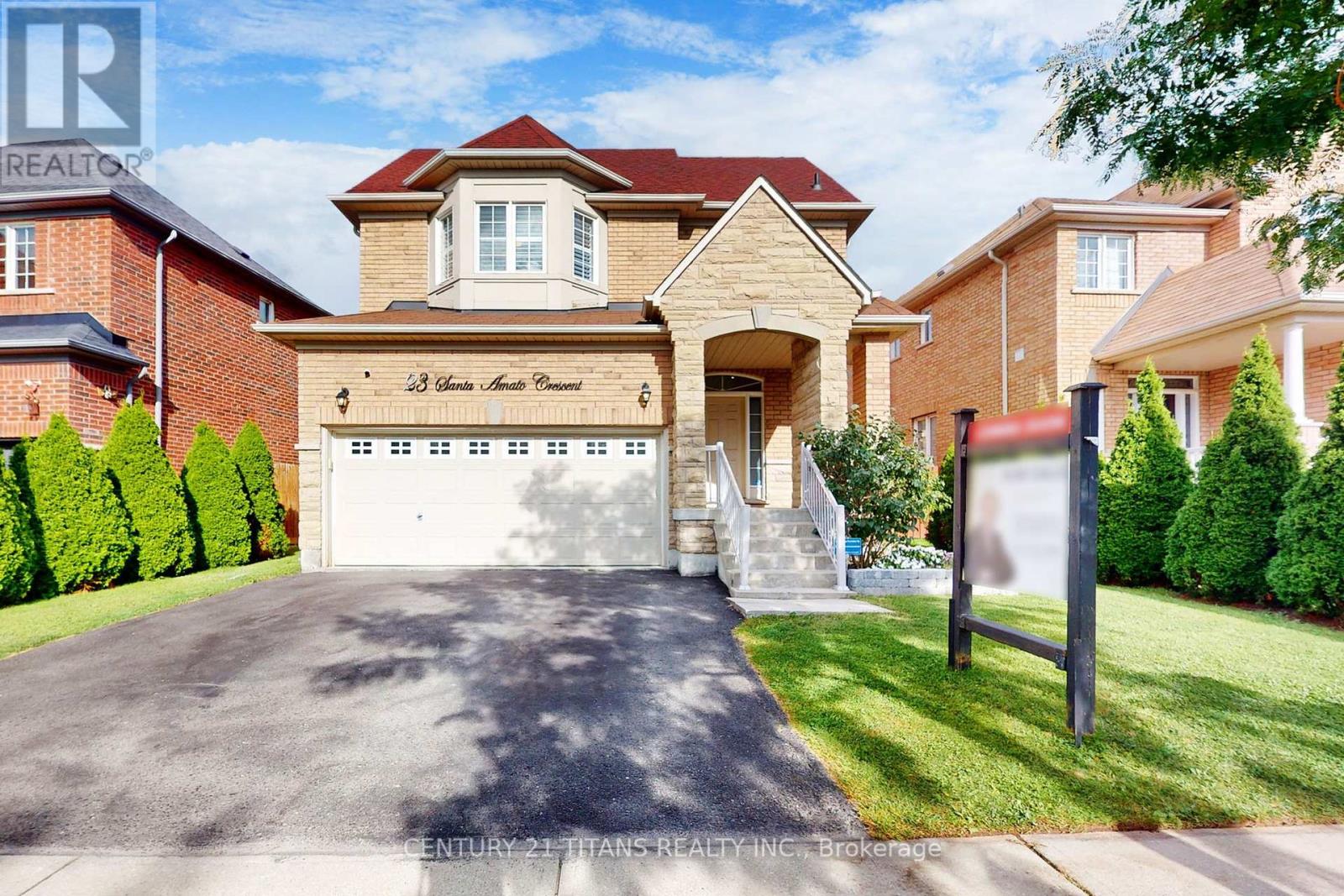 Single Family House for Sale in  SANTA AMATO CRESCENT Vaughan (Patterson) 