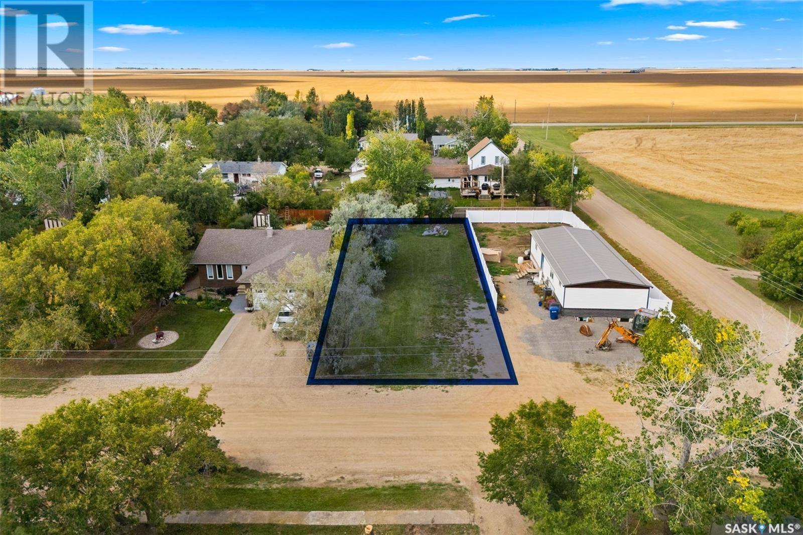 Photo 3 of 104 Elder Street, Pense SK