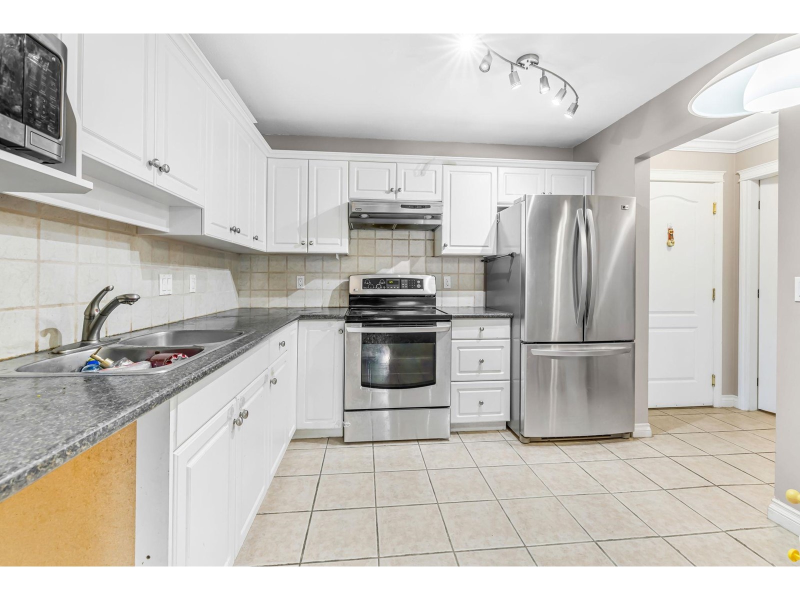 415 32085 GEORGE FERGUSON WAY, Abbotsford