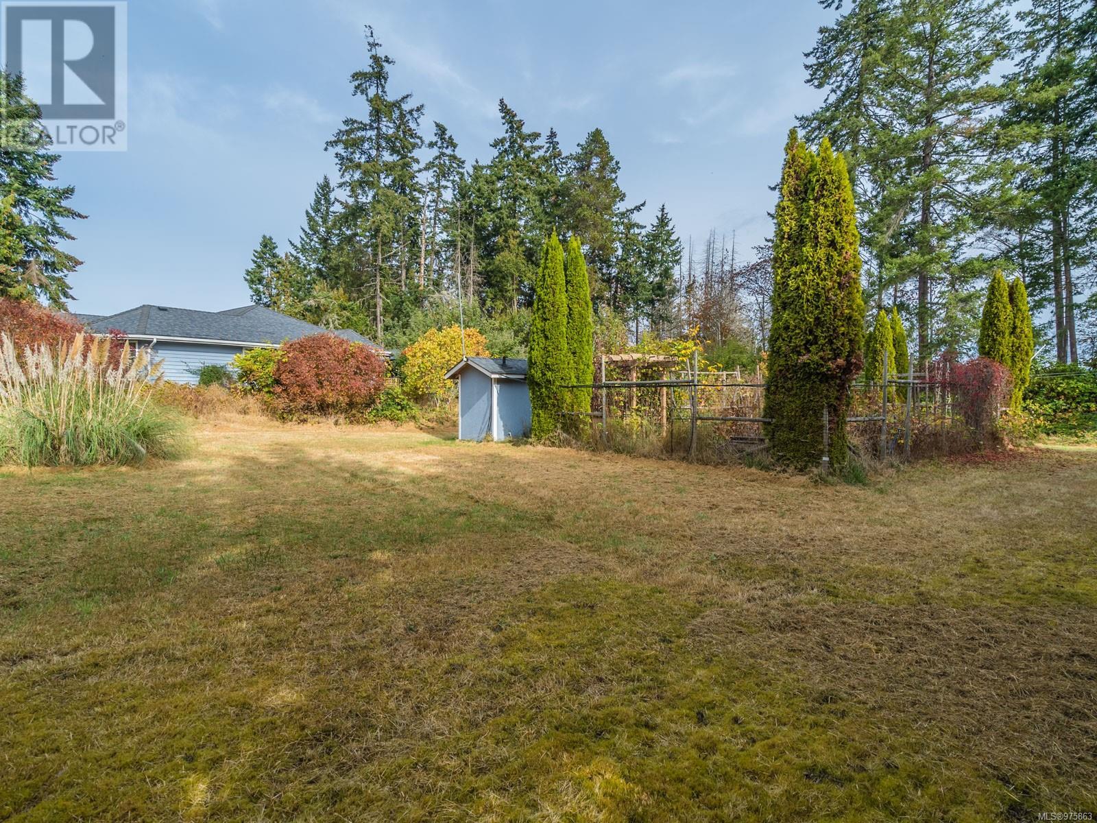 563 Island Hwy W, Parksville real estate listing 975863