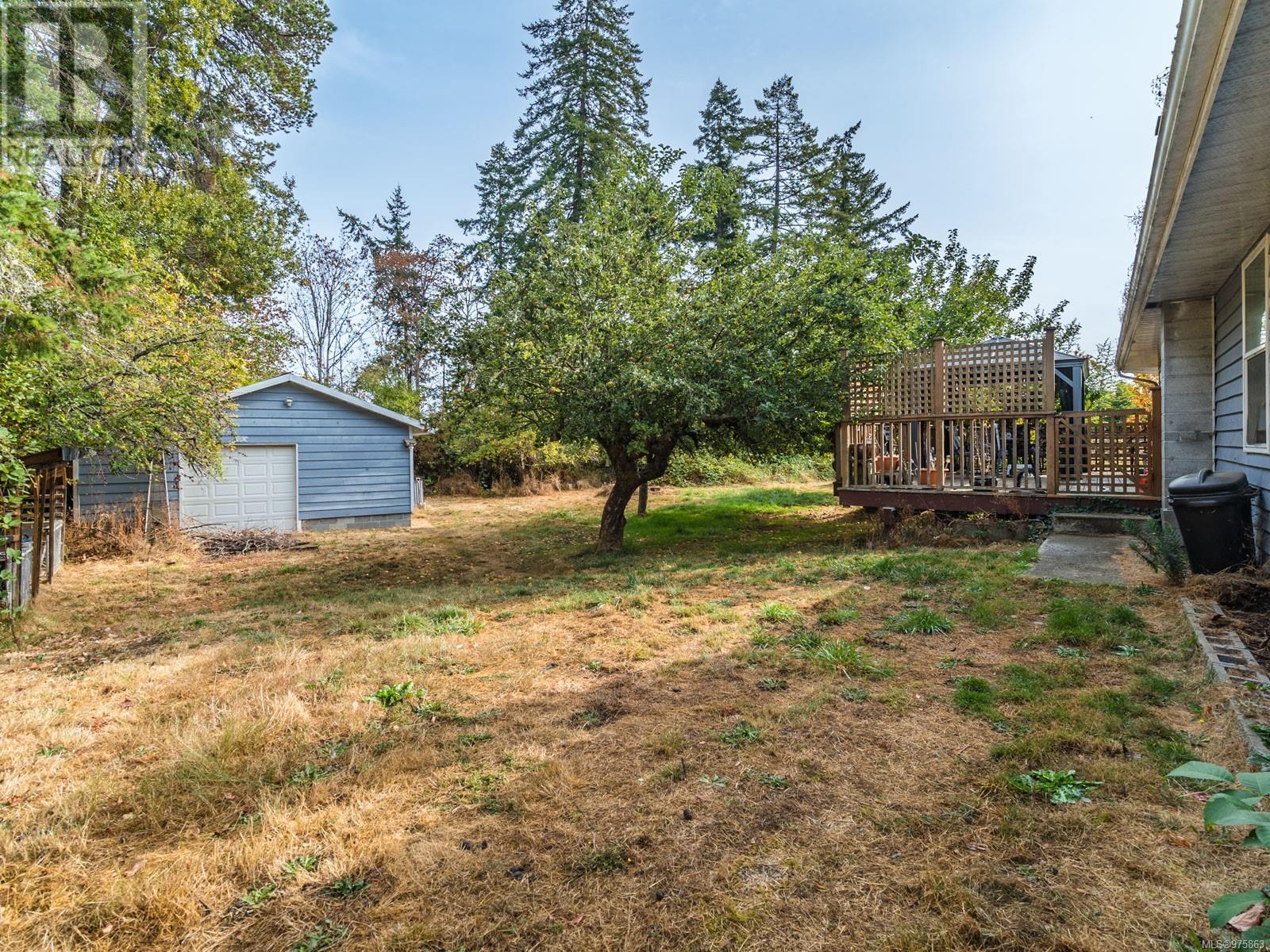 563 Island Hwy W, Parksville real estate listing 975863