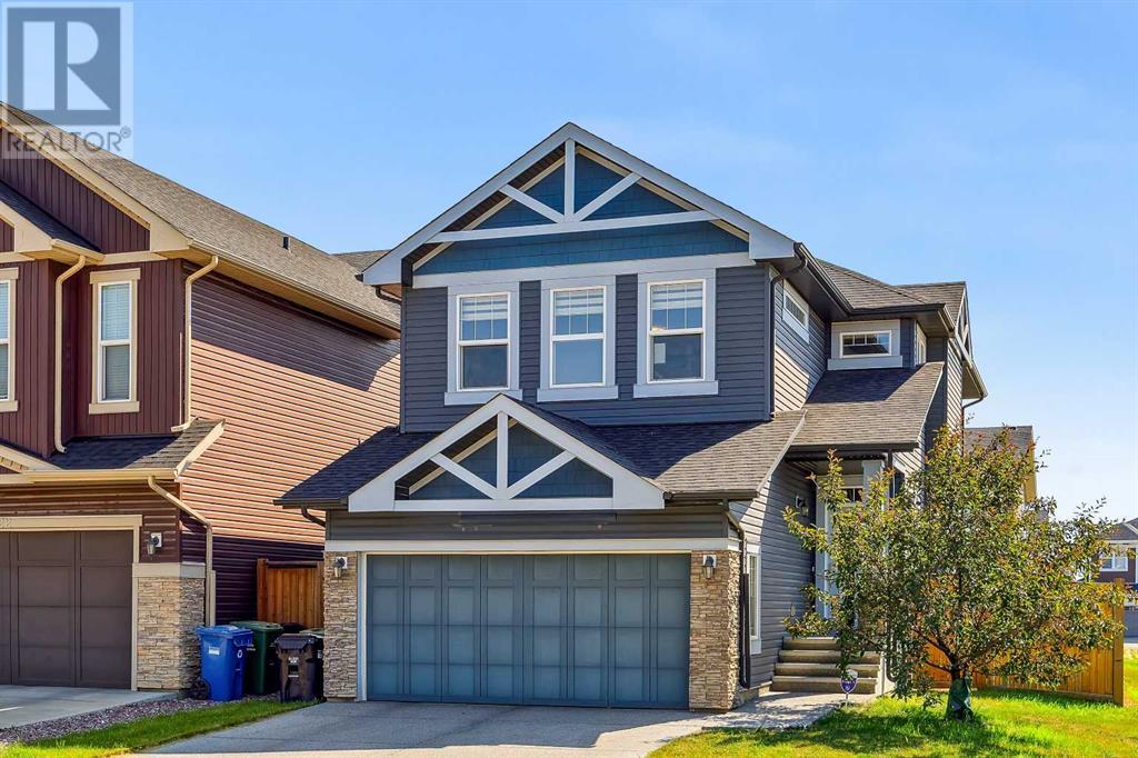 Single Family House for Sale in  Evansfield Rise NW Evanston Calgary 