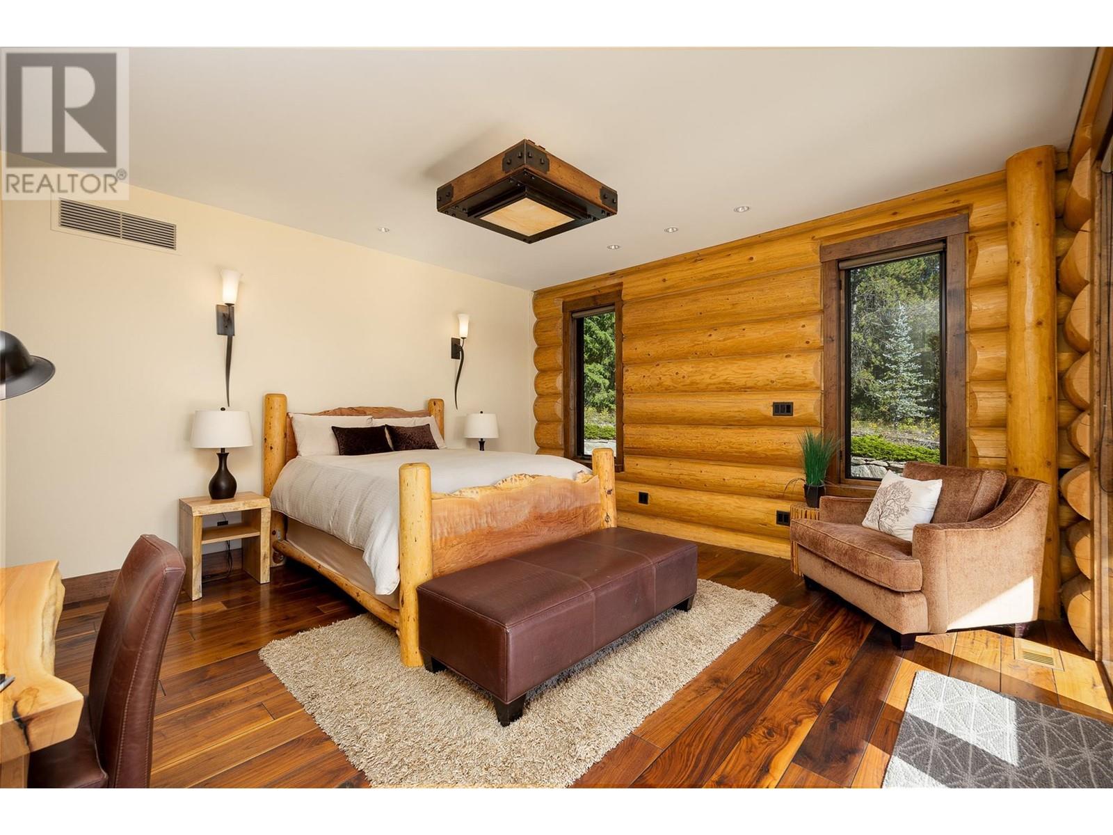  585 Beaver Creek Road, Beaverdell