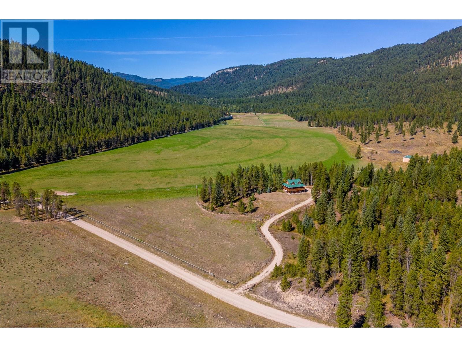  585 Beaver Creek Road, Beaverdell