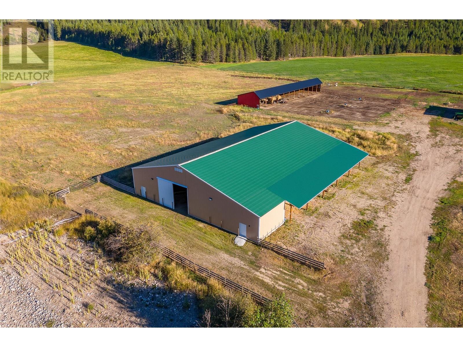  585 Beaver Creek Road, Beaverdell