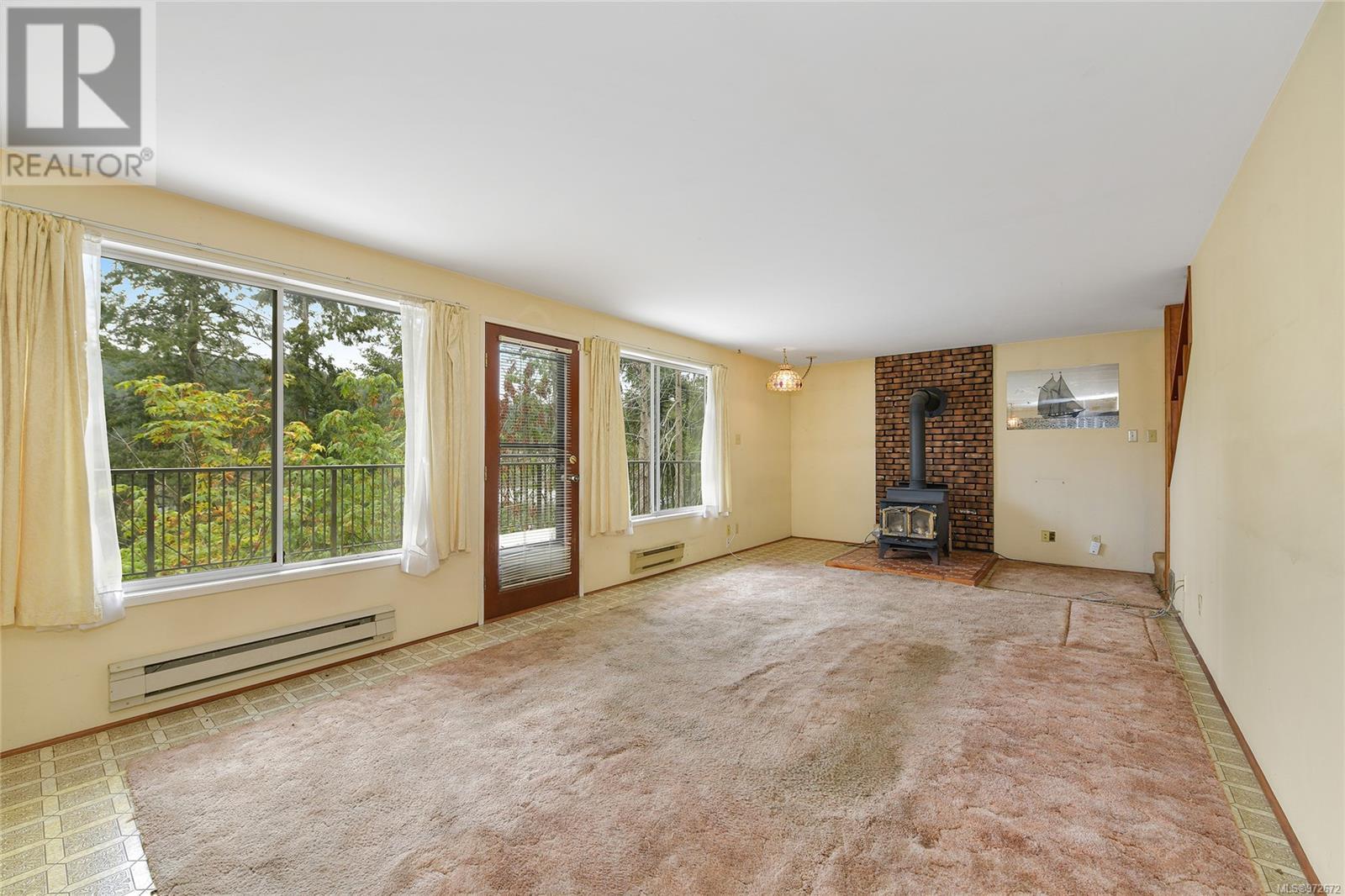  223 Mariners Way, Mayne Island