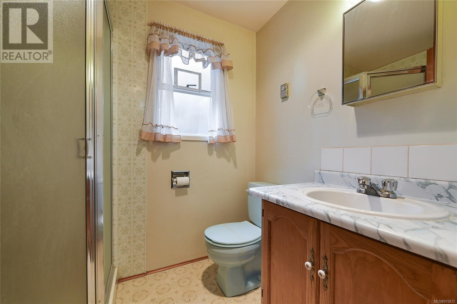  223 Mariners Way, Mayne Island