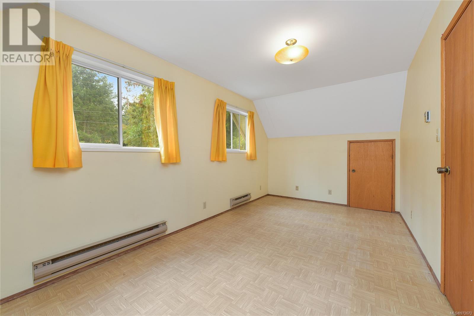  223 Mariners Way, Mayne Island
