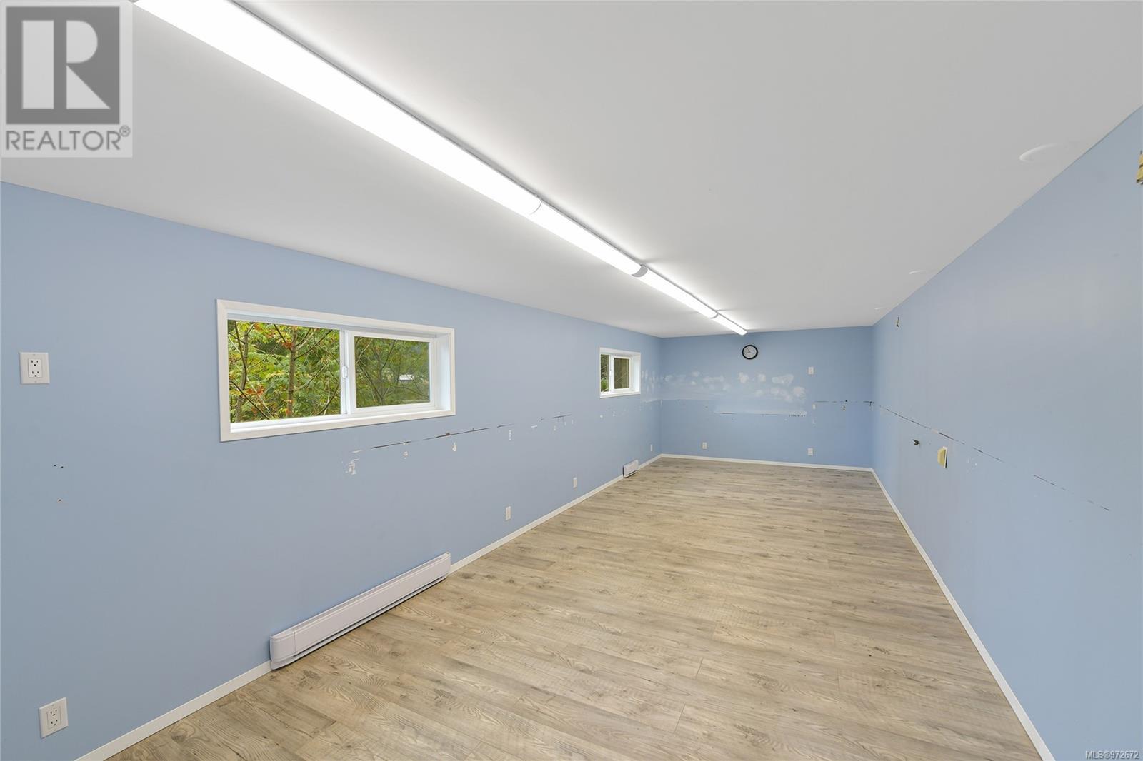  223 Mariners Way, Mayne Island