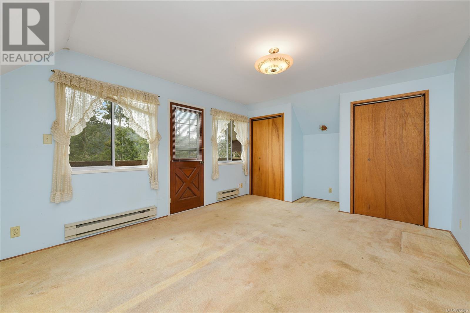  223 Mariners Way, Mayne Island