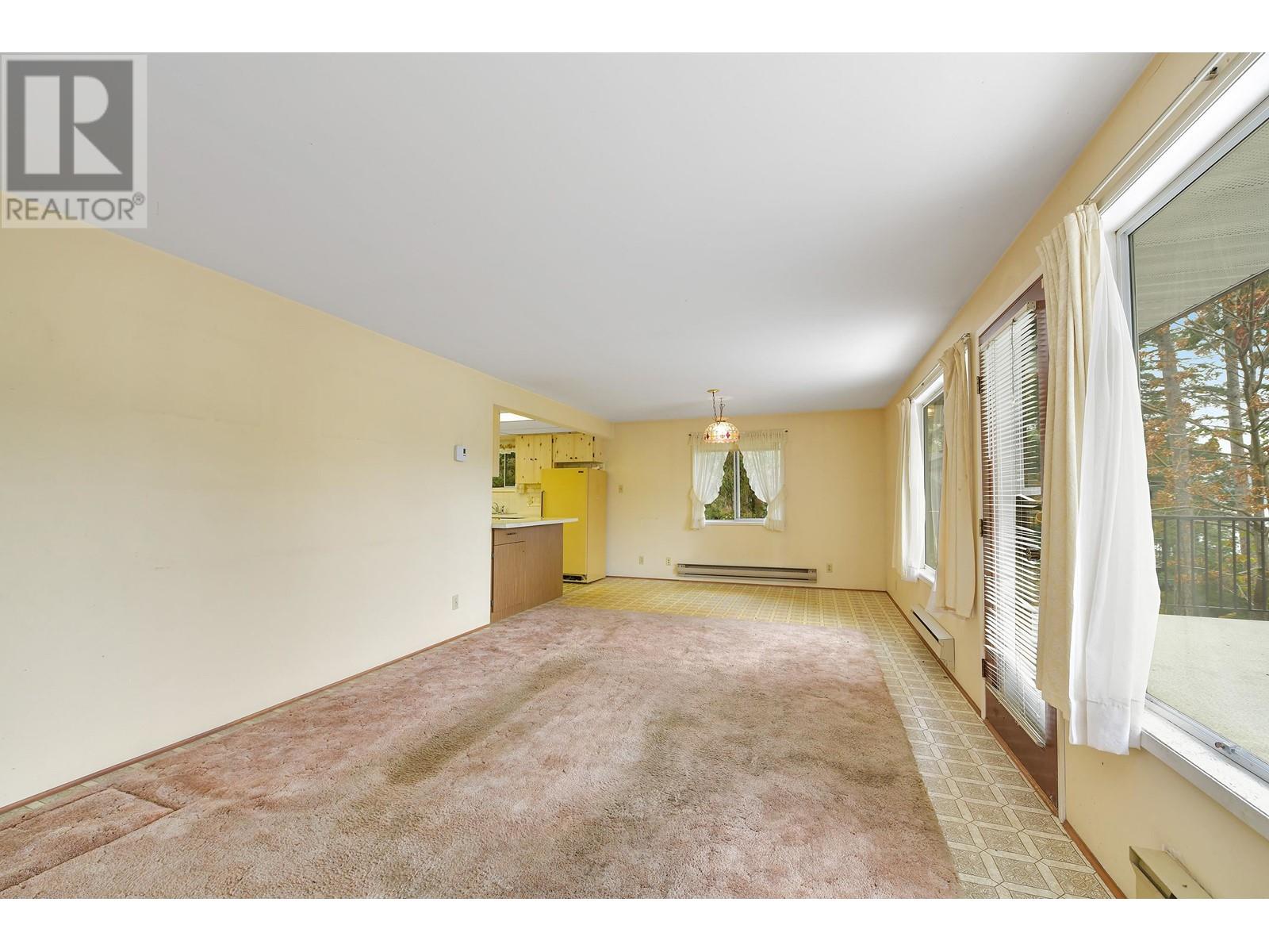 223 MARINERS WAY, Mayne Island