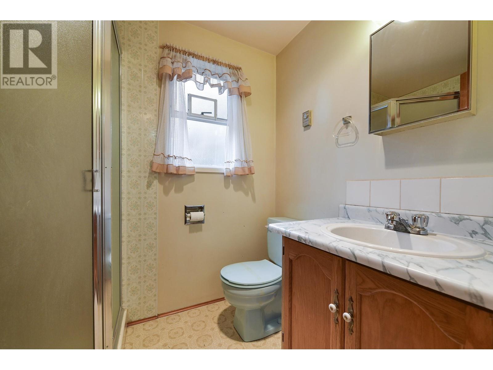 223 MARINERS WAY, Mayne Island