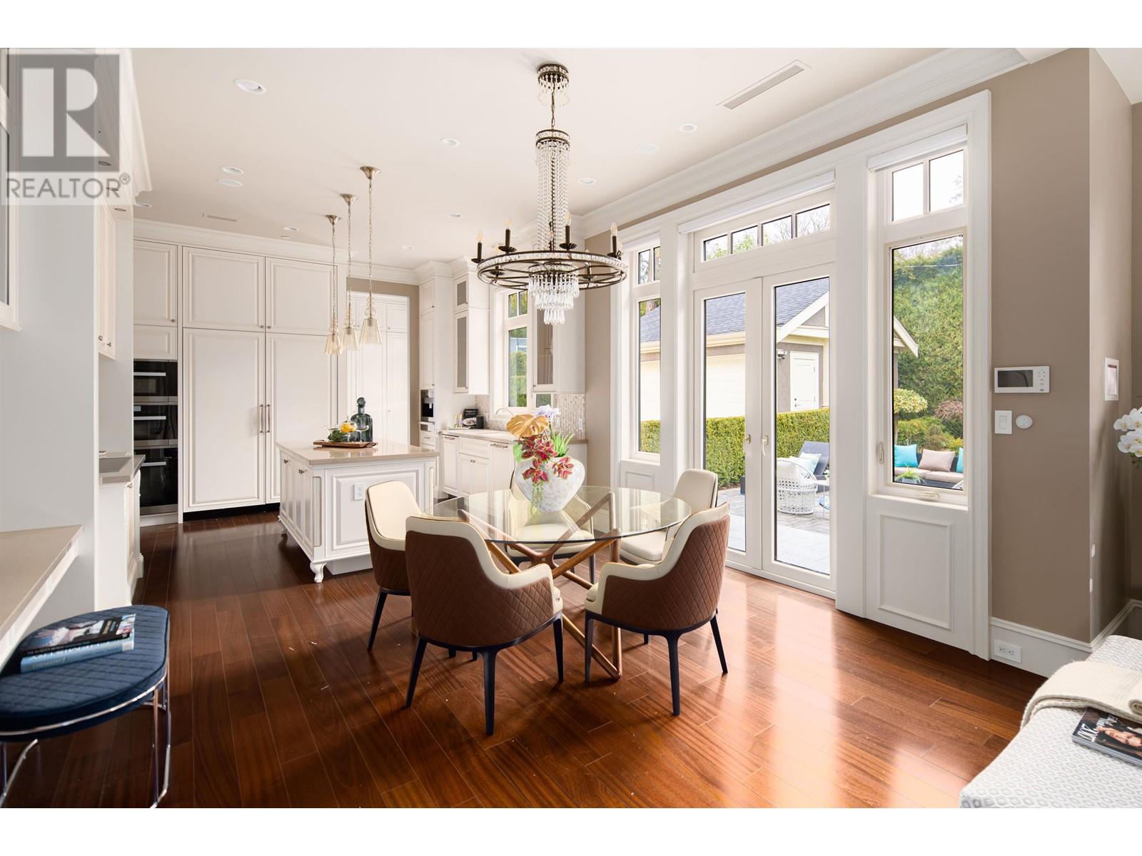 6076 ANGUS DRIVE, Vancouver