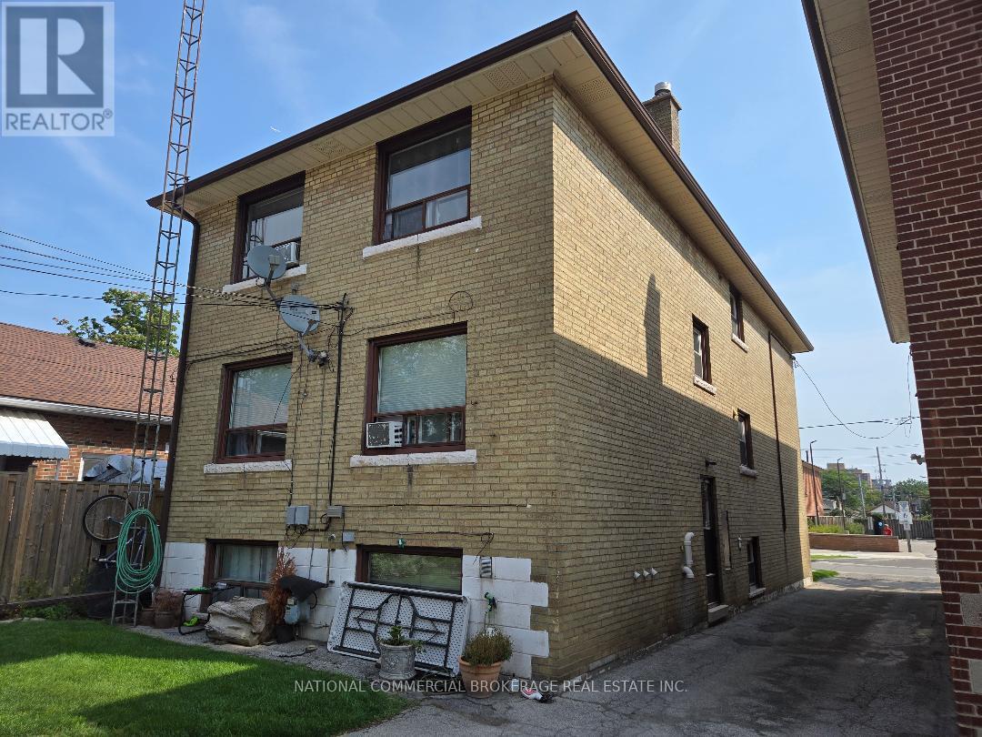 8A NINETEENTH STREET - 4