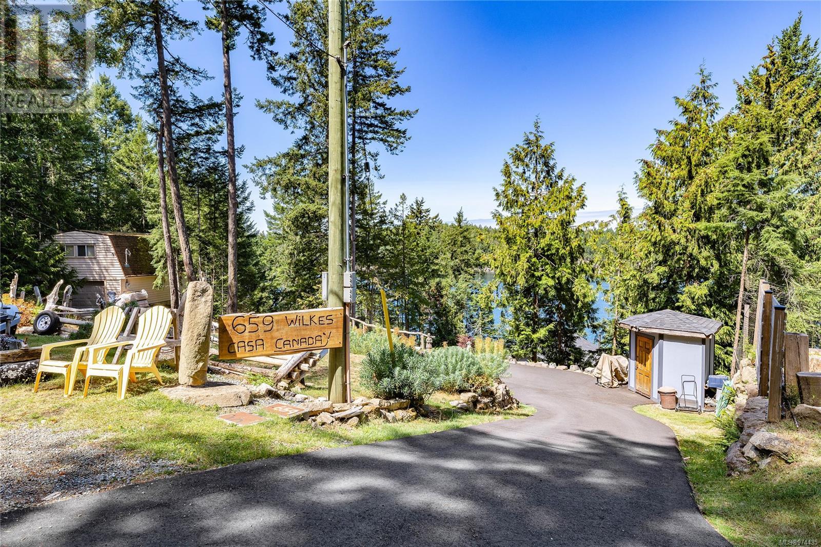  659 Wilks Road, Mayne Island