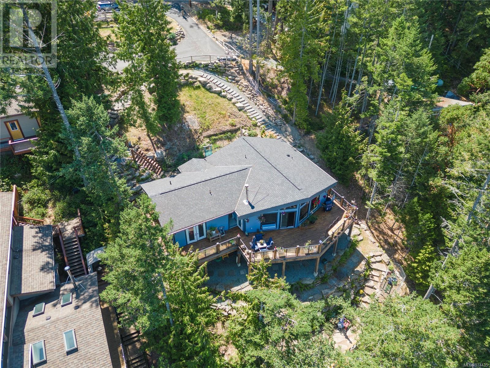  659 Wilks Road, Mayne Island