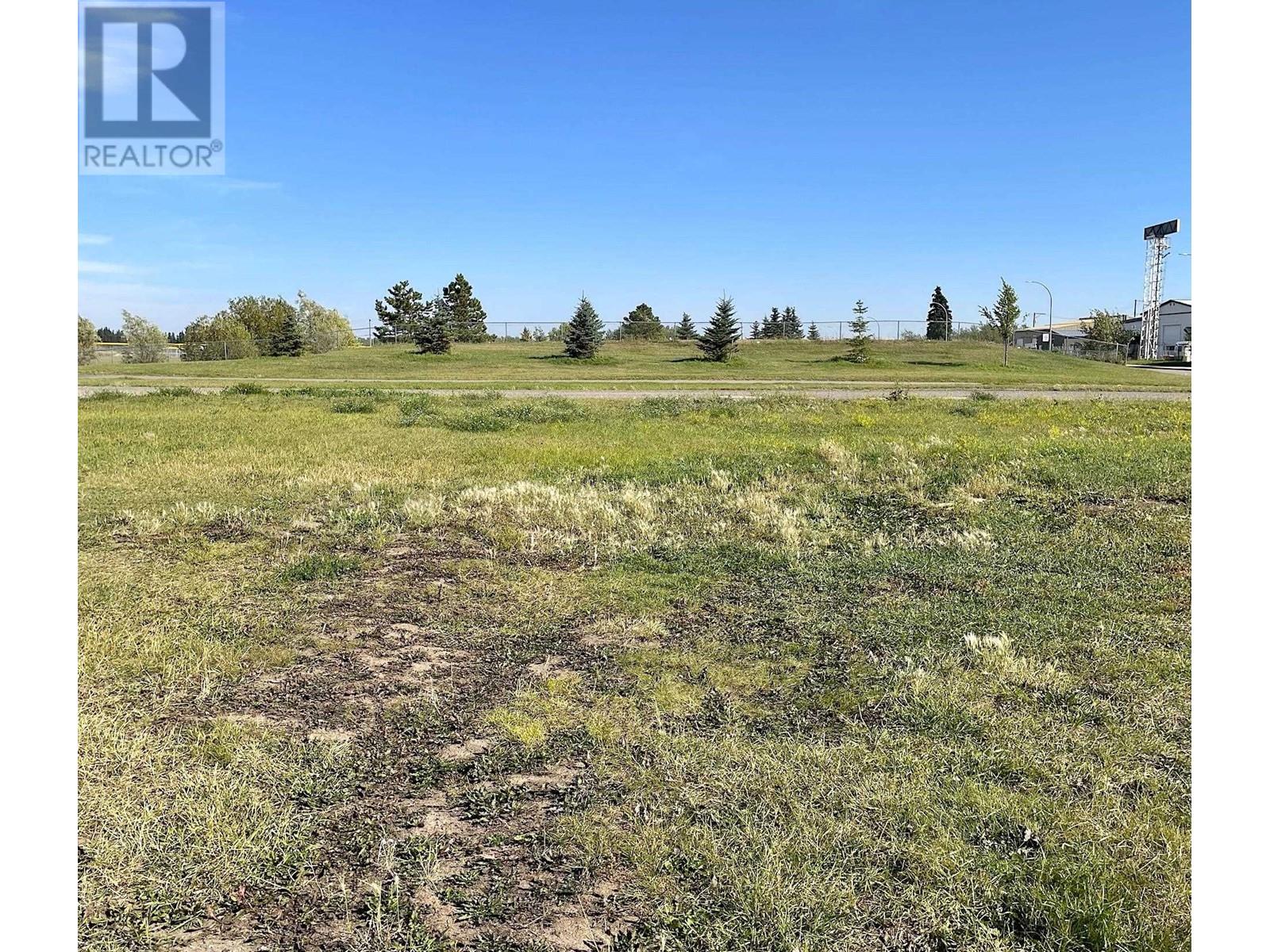 Photo 17 of 8804 101 Avenue, Fort St John BC