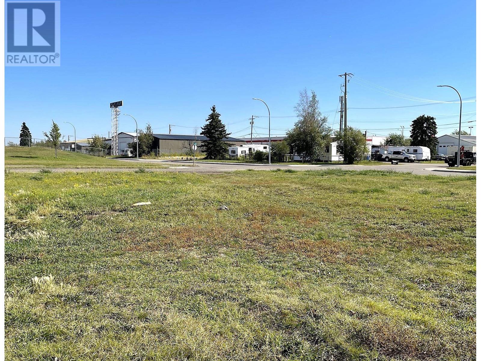 Photo 16 of 8804 101 Avenue, Fort St John BC