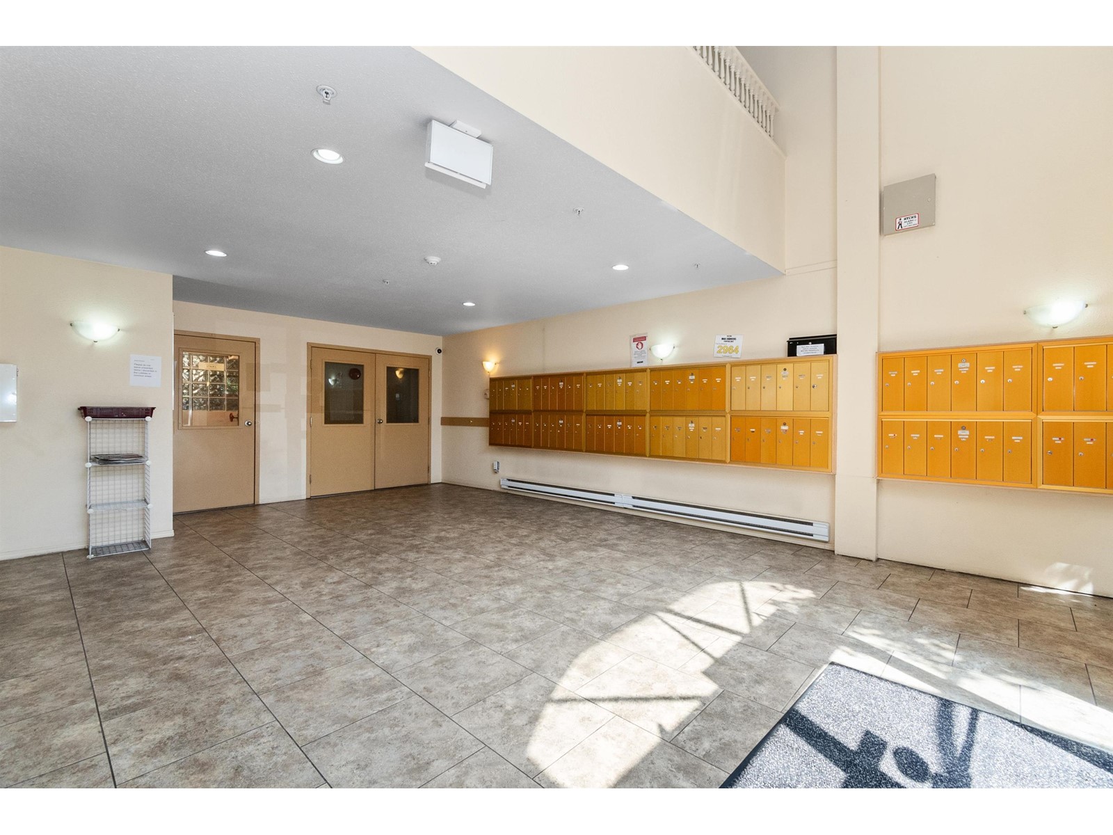 106 2964 TRETHEWEY STREET, Abbotsford real estate listing R2923749