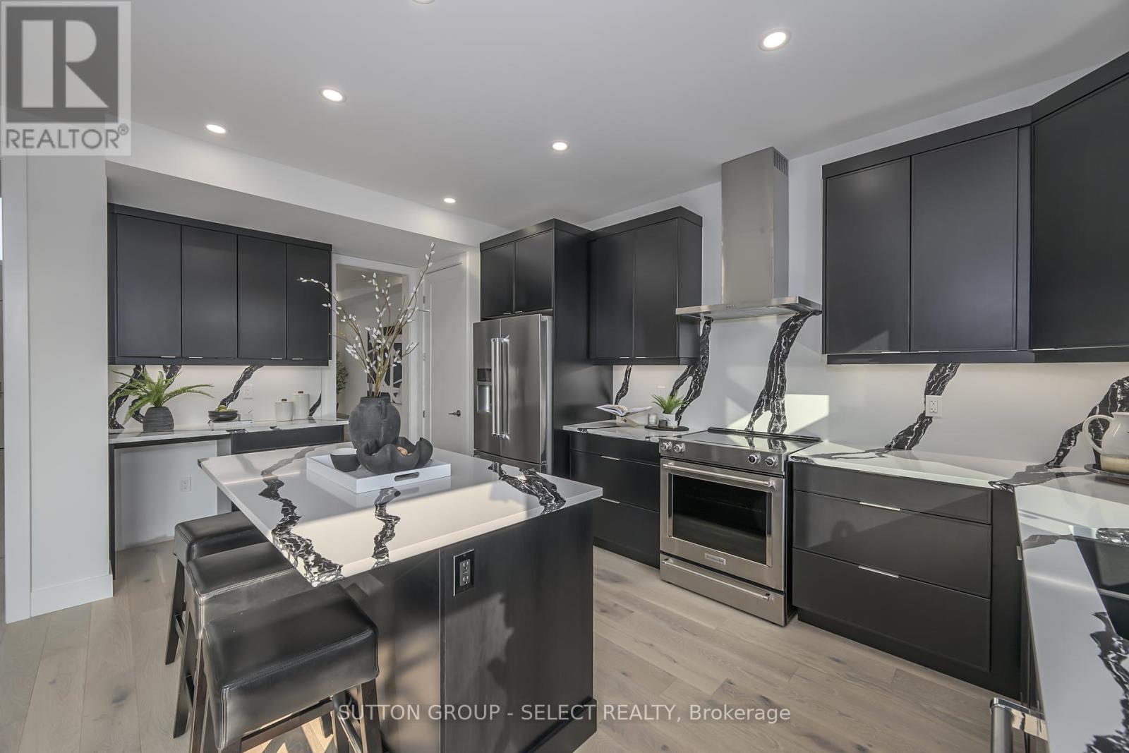 118 TIMBERWALK TRAIL - 7