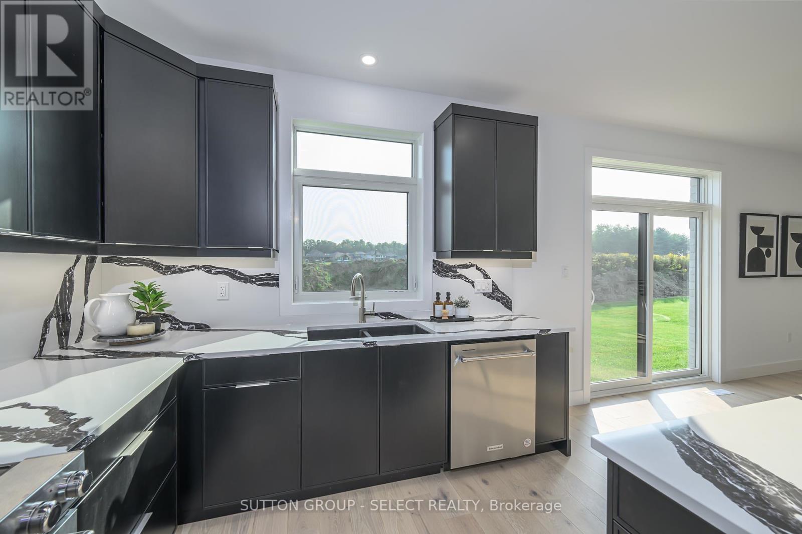 118 TIMBERWALK TRAIL - 9