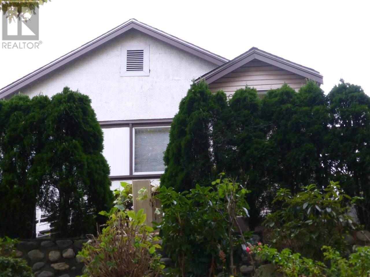 2707 E BROADWAY, Vancouver