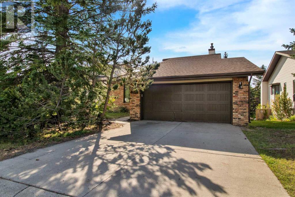 Single Family House 4 Level for Sale in  Ranchridge Court Ranchlands Calgary 