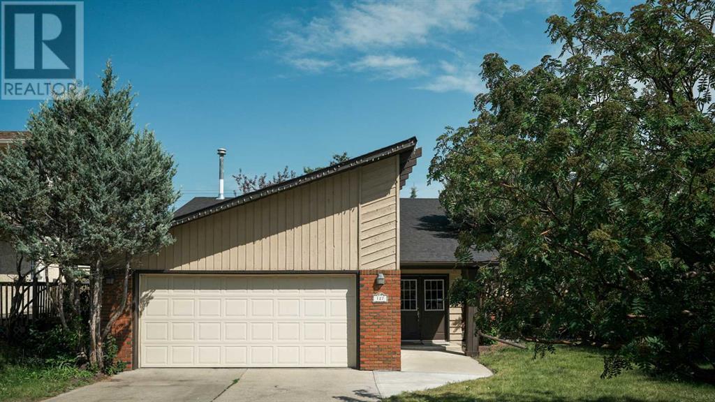 Single Family House Bi-level for Sale in  Ranchview Mews NW Ranchlands Calgary 