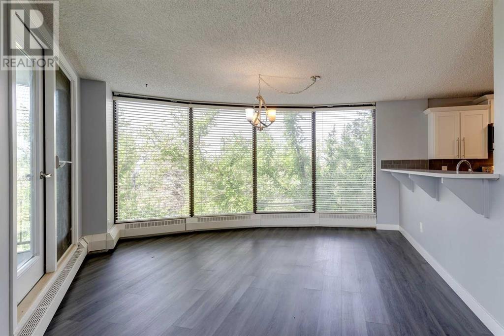 Single Family House High rise for Sale in   Coach Hill Road SW Coach Hill Calgary 