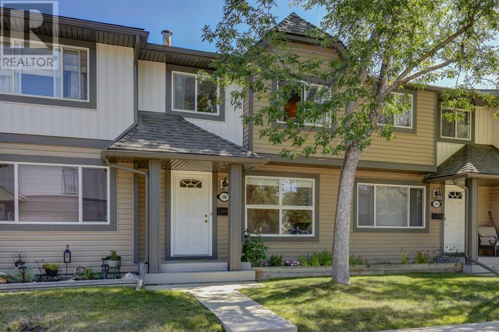 Single Family House for Sale in  Woodborough Terrace SW Woodbine Calgary 