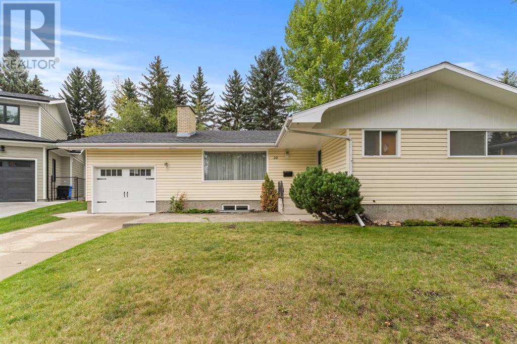 Single Family House Bungalow for Sale in  Varsplain Place NW Varsity Calgary 