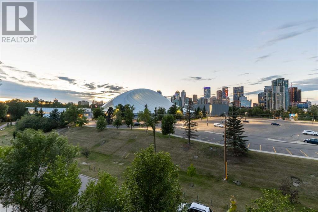 Single Family House High rise for Sale in    Avenue SW Erlton Calgary 