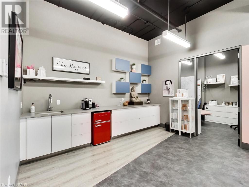 Photo 13 of 5045 Mainway Boulevard Unit 201, Burlington ON