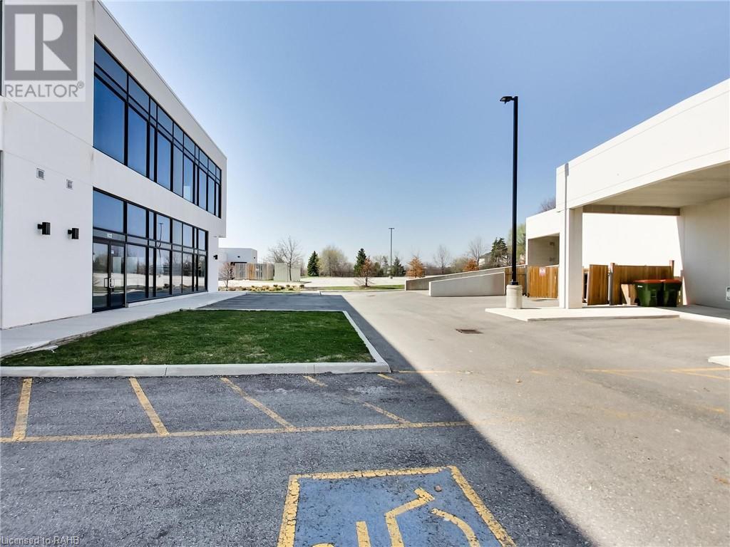 Photo 12 of 5045 Mainway Boulevard Unit 201, Burlington ON