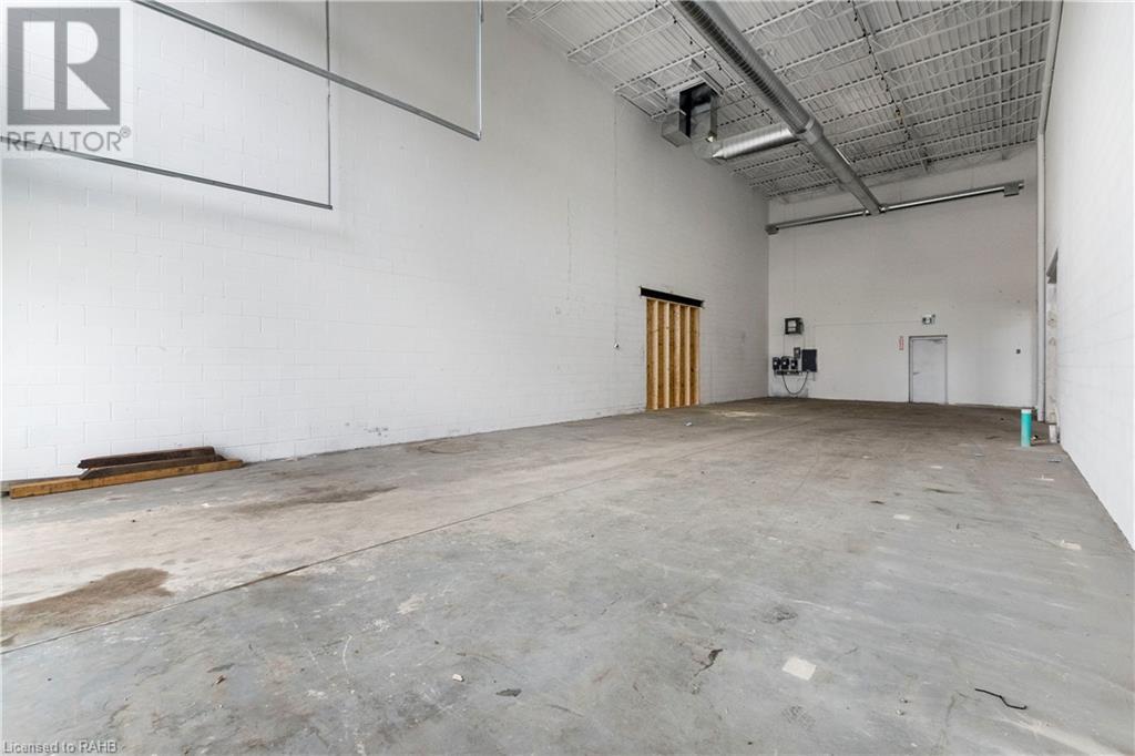 Photo 7 of 1156 King Road Unit 29, Burlington ON