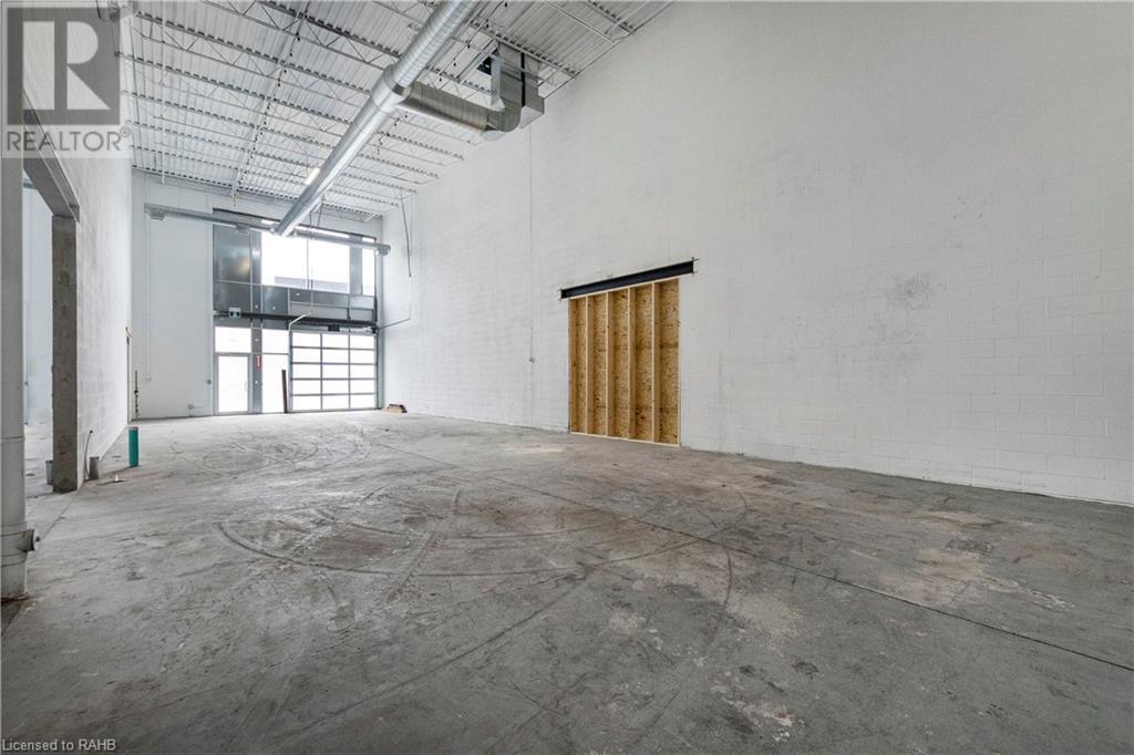 Photo 9 of 1156 King Road Unit 29, Burlington ON