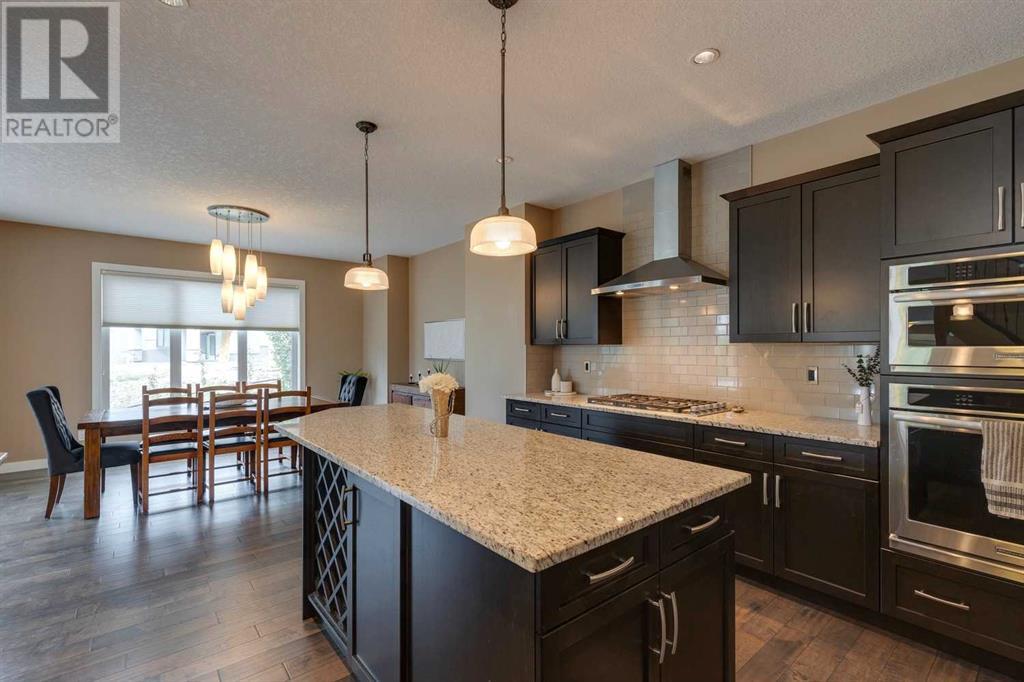 Single Family House for Sale in  ROCKFORD Road NW Rocky Ridge Calgary 