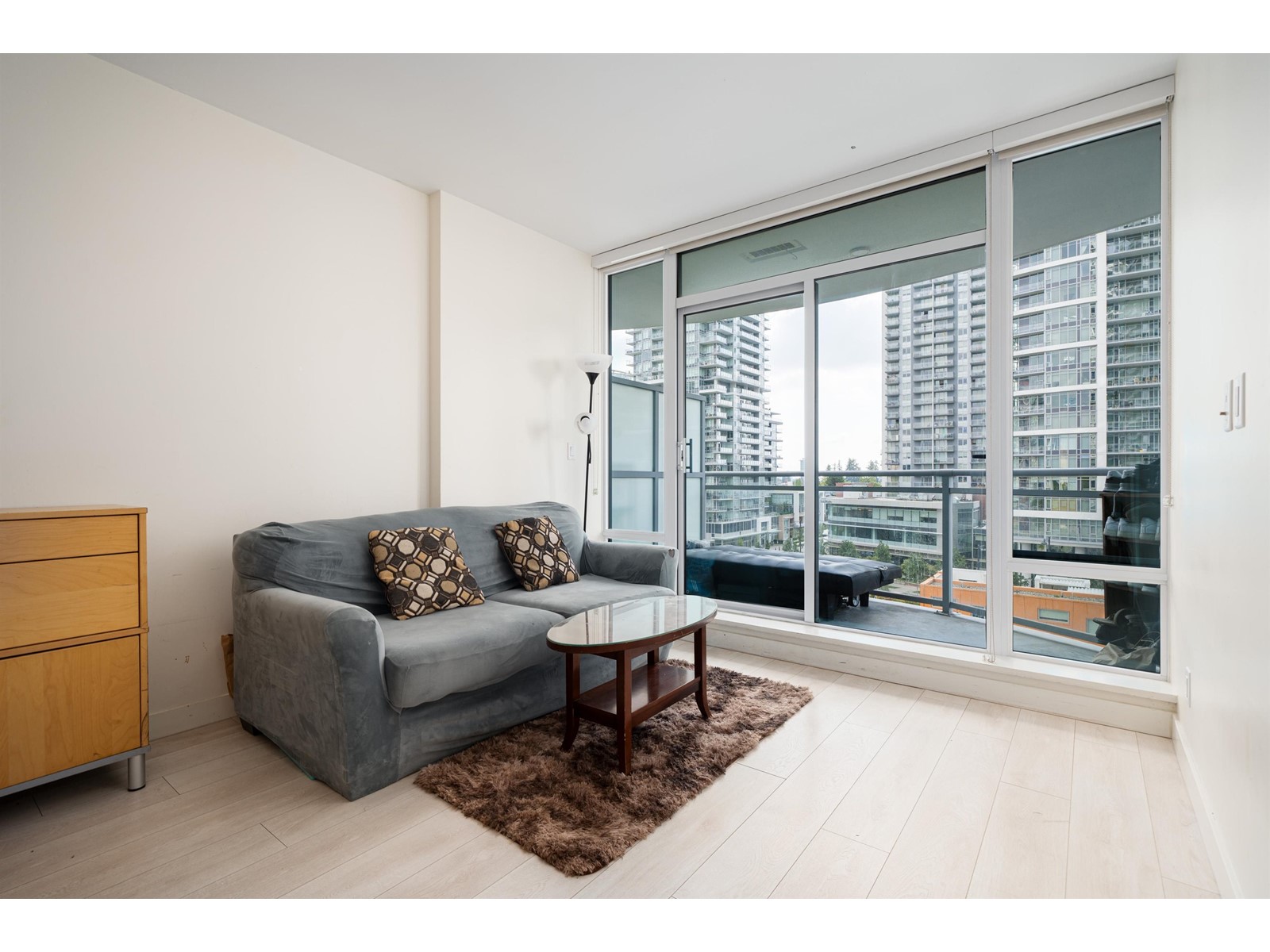 807 13318 104 AVENUE, Surrey